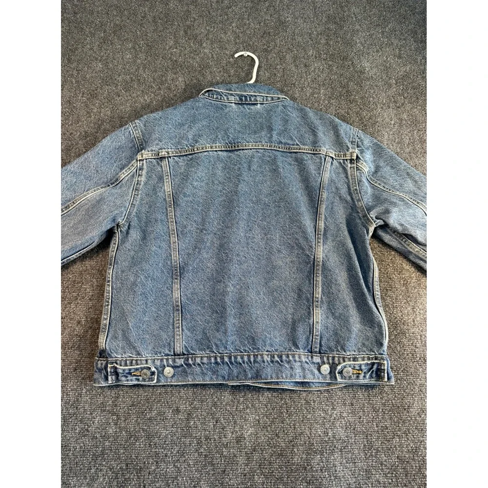 Levis Denim Trucker Jacket Medium Wash Blue Mens Large Classic Red Tab